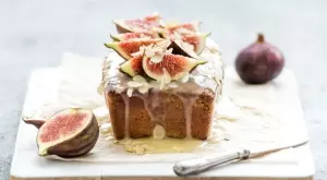 Този кекс със смокини и шоколад е хит в мрежата