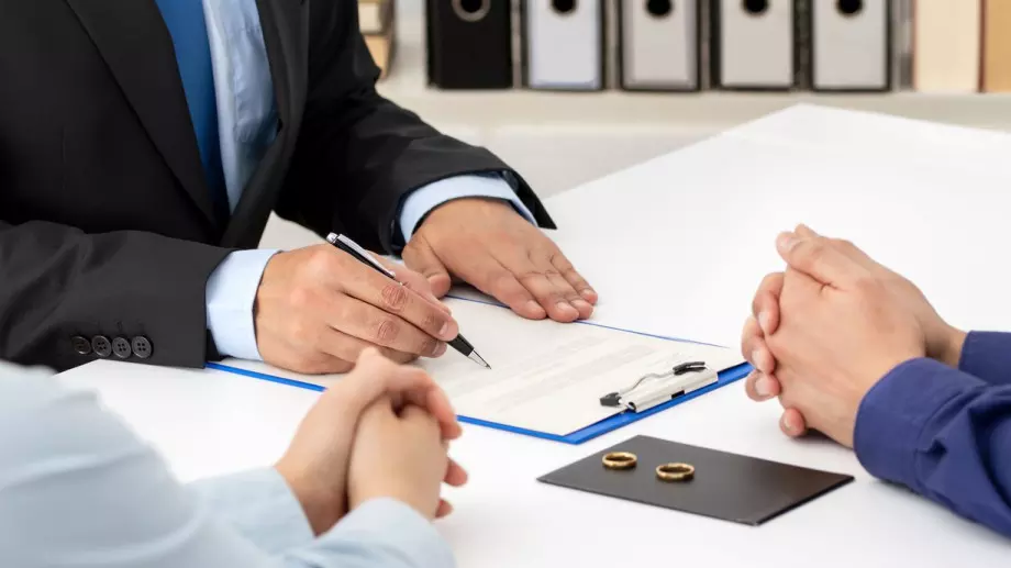 Жена подаде молба за развод, защото не е имала оргазъм от 17 години