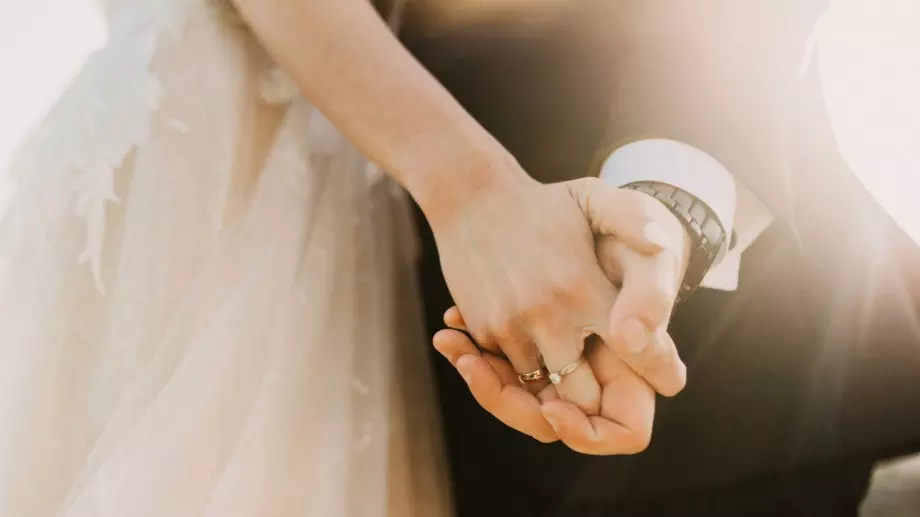 Женски виц за 3 ноември 2023: Няколко смислени причини да НЕ се омъжвате