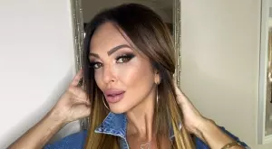 Ето какви ги върши Глория с младото си гадже в Италия (СНИМКИ)