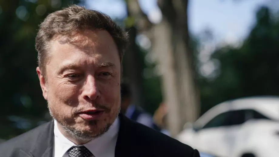Снимат биографичен филм за Илон Мъск