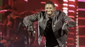 След Супербоул: Ъшър се е оженил за приятелката си (СНИМКА)