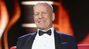 Скоростно влошаване: Брус Уилис не познал Деми Мур