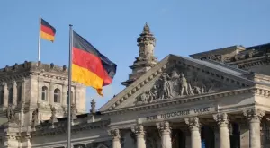 Защо организация в Германия откупува затворници?