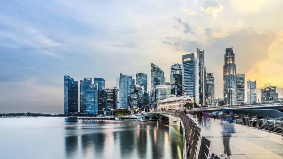 Как работи уникалната парична политика на една от най-конкурентоспособните страни в света?