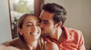 Любовен уикенд хороскоп за 13-14 април 2024