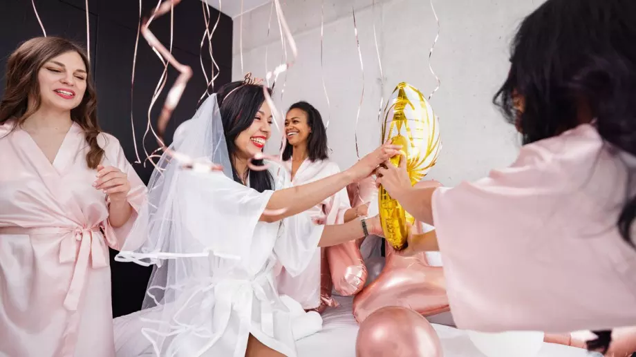 Перфектното моминско парти според зодията