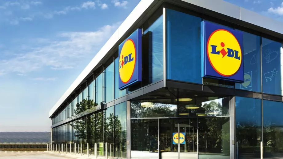 Нова цел: Lidl ще намали с 35% пластмасата в опаковките на продукти собствена марка