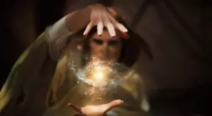 Тези 3 зодии имат заложби да бъдат медиуми