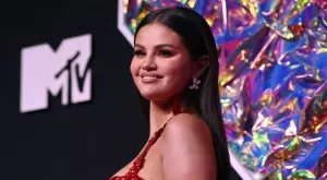 Селена Гомес ще изиграе една от най-големите музикални икони в историята (СНИМКА)