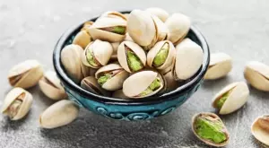 5 супер идеи за какво да използвате черупките от шамфъстък (ВИДЕО)