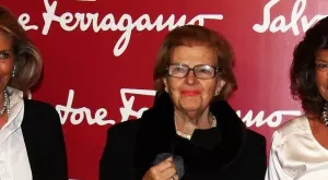 Ванда Ферагамо: Опечалената домакиня, която ръководи модна империя 60 години