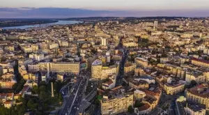 Какви са цените на жилищата в съседните страни?