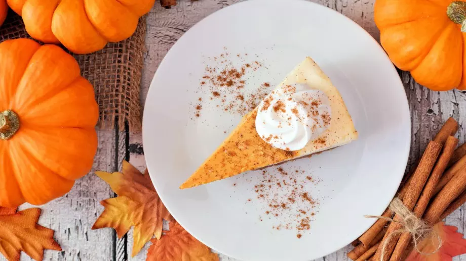 С аромат на меденки: Жесток чийзкейк с тиква