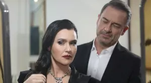 Ендер от сериала "Опасно изкушение" пристига за концерт в България