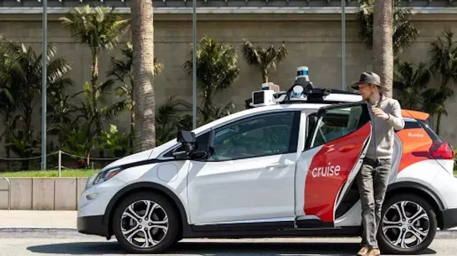 Такситата-роботи в Калифорния спират за неопределено време