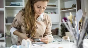 Вижте какво можете да направите с кафе и тоалетна хартия (ВИДЕО)