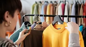 Какво е влиянието на модната индустрия върху климата и околната среда?