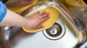 Каква е разликата между инокс и алпака?