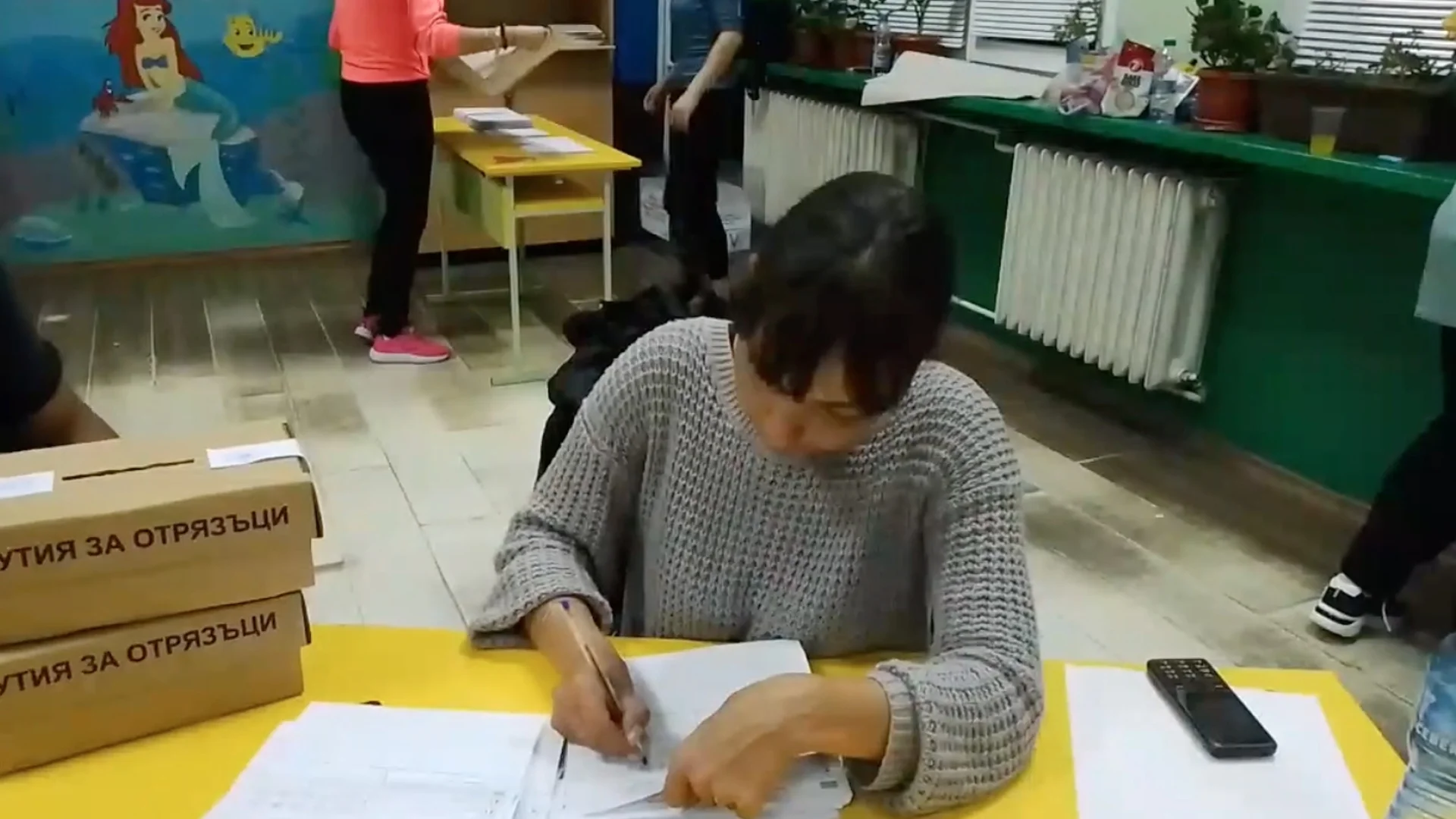 Пет месеца по-късно: "Чичо Цено" мисли пак да участва в извънредните избори