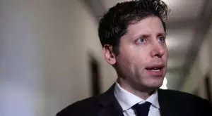 Обрат: Сам Алтман се завръща начело на OpenAI 