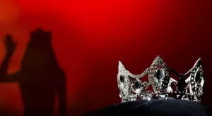 Гордост: Българка грабна титлата "Мисис Европа" (СНИМКИ)