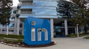 Социалната мрежа LinkedIn вече има над 1 млрд. потребители 