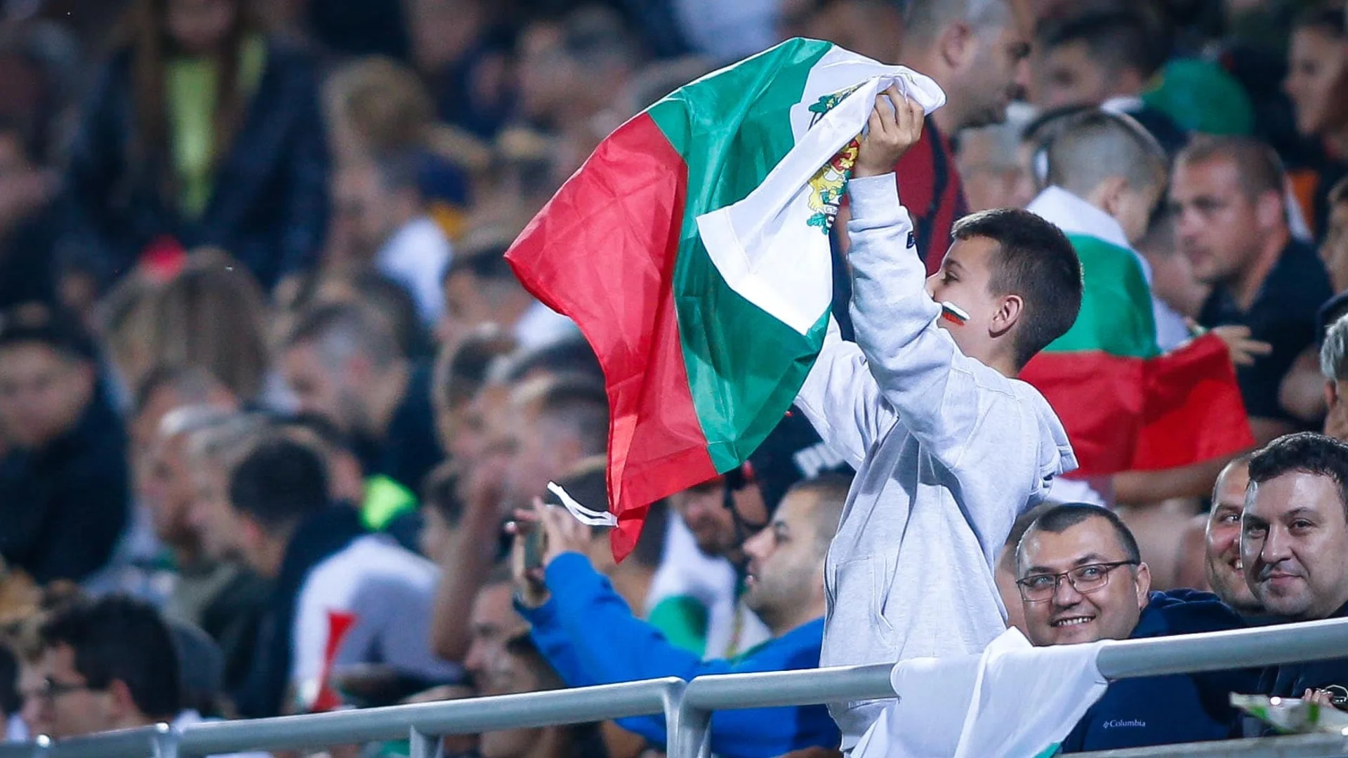 БФС и ЦИК забраниха електрониката на мача България-Унгария, всичко ще е на хартия