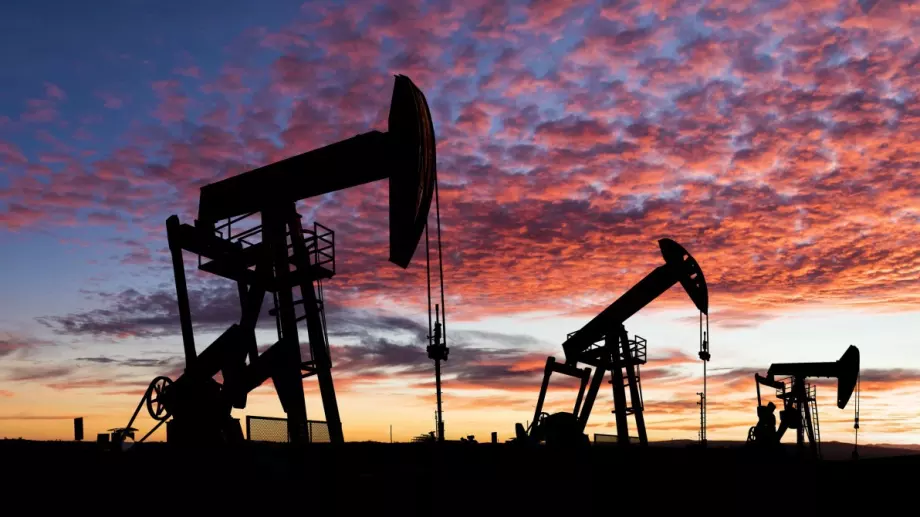 Цената на петрола тръгна нагоре, след силните икономически данни за Китай