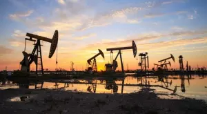 След атаката на Иран: Какво стана с цената на петрола? 