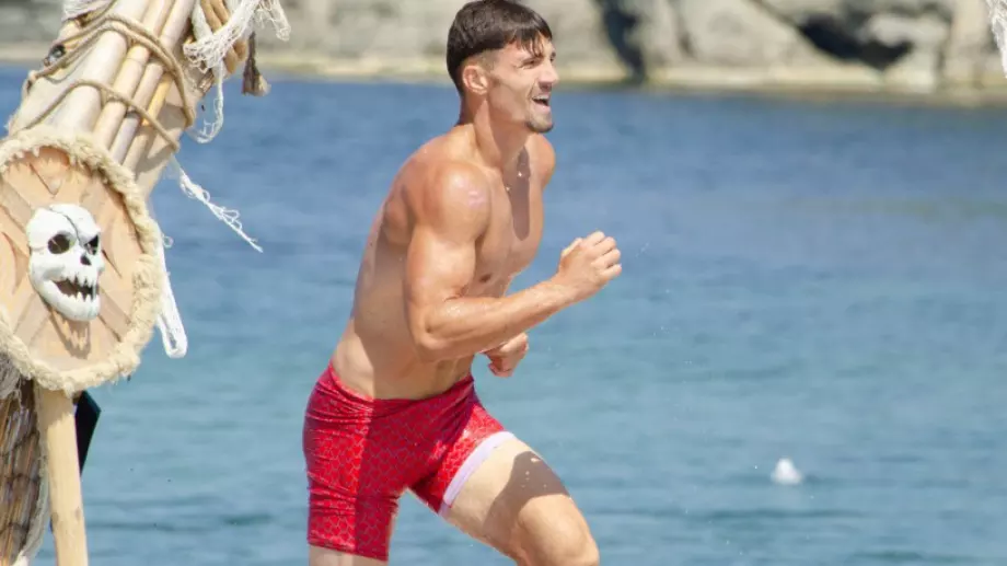 Мастагарков закопа Гладиаторите в 