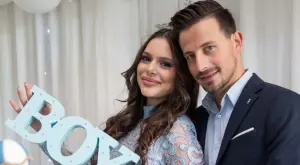 Снахата на Ахмед Доган изкара скандални чатове за сина му (СНИМКИ)