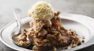 Истинска наслада: Хрупкав ябълков десерт 