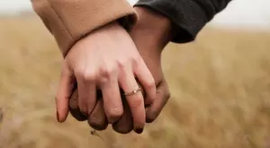 Зодиите, които ще се сгодят до края на януари 2024