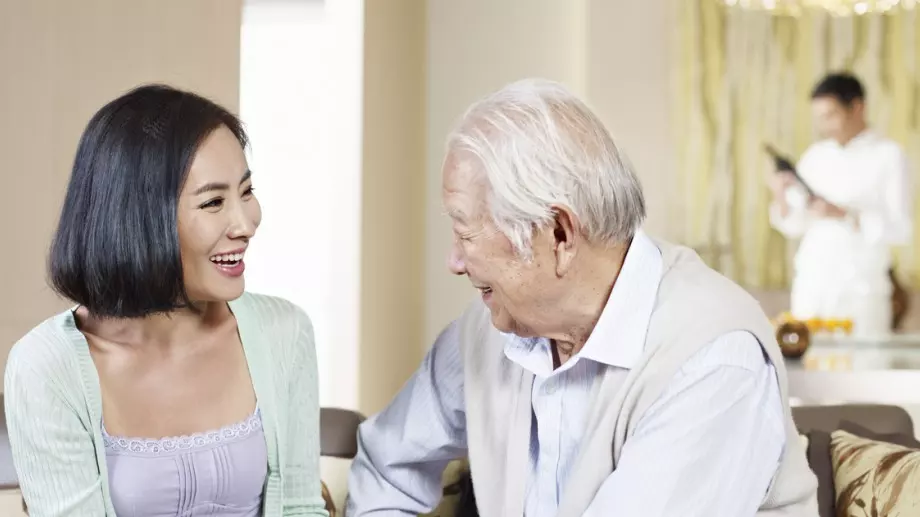 В Япония: Родители ходят на срещи и търсят брачни партньори за порасналите си децата