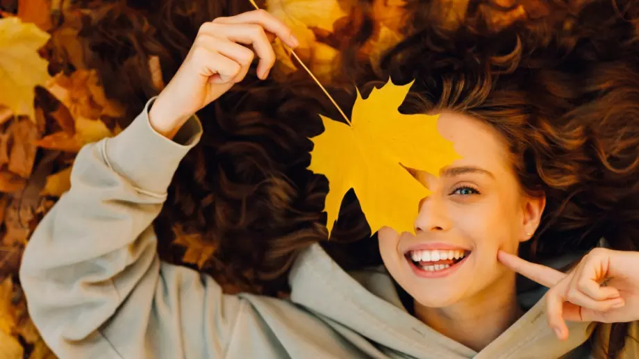 ТАРО КЪСМЕТЧЕ за всяка зодия - 13 ноември 2023