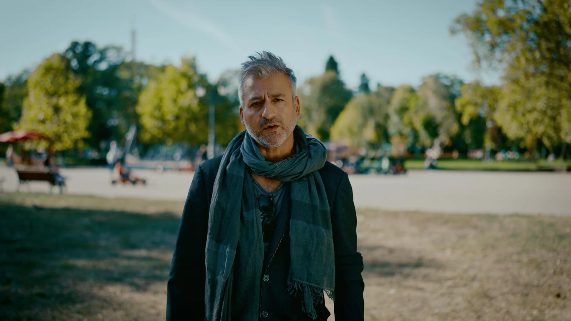 Българският музикант Жан Мар представя последния си сингъл 