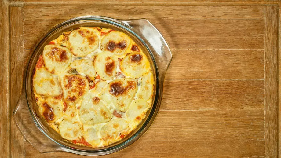 Много вкусна постна мусака с картофи и соя