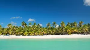 Популярна туристическа дестинация се бори срещу покачващото се ниво на световния океан