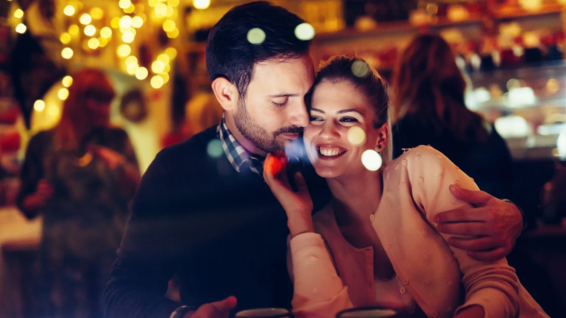 ТАРО КЪСМЕТЧЕ на деня за всяка зодия - 24 ноември 2023