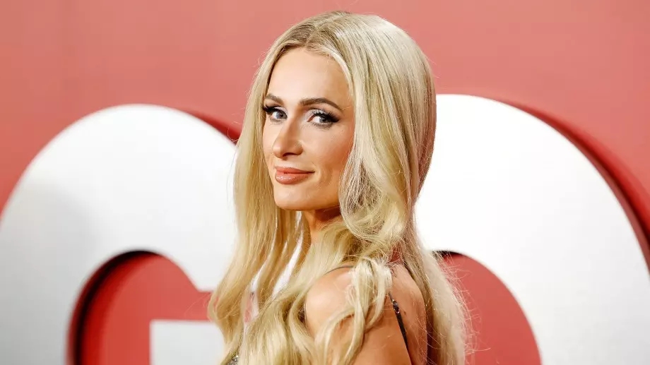 Изненада: Парис Хилтън стана майка и на второ дете (СНИМКА)