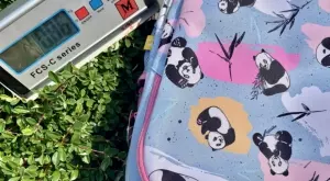 Какво се случва с тежките ученически раници и къде е разковничето на проблема?