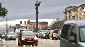 От 1 декември: Без стари автомобили в центъра на София. За кого ще има изключения?