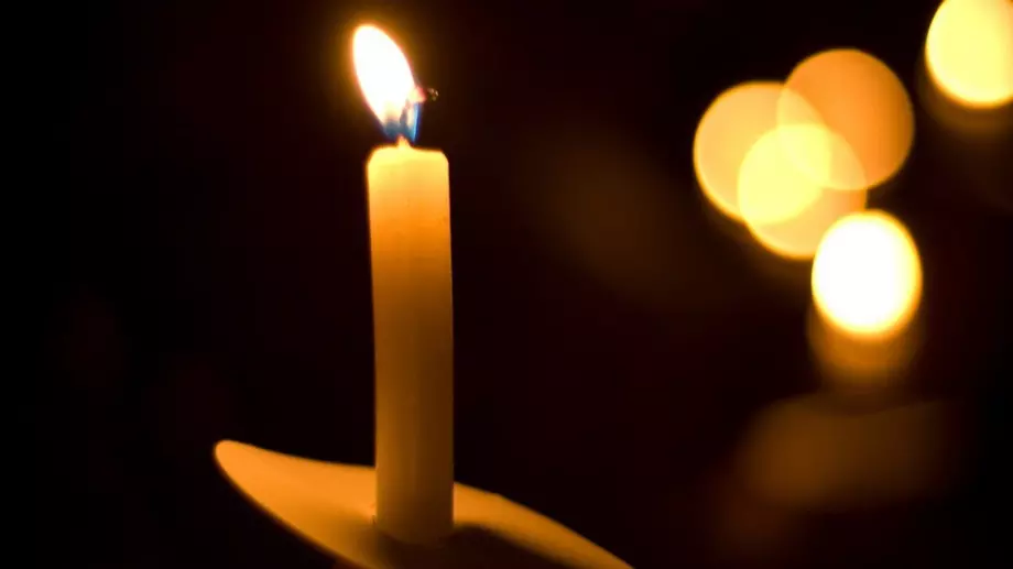 Почина звезда от сериала "Костюмари"