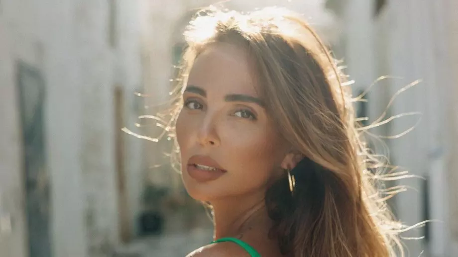 Ето как бременната Николета Лозанова отпразнува рождения си ден (СНИМКИ)