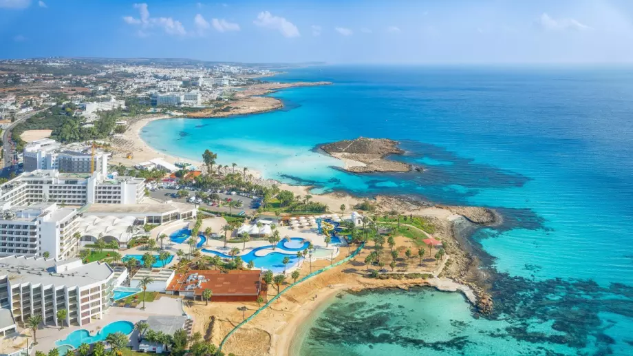 Кипър очаква рекордни приходи от туризъм през 2023 година