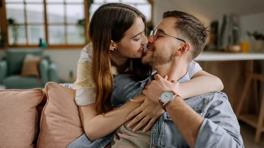 Любовно пожелание за 6 декември 2023 според зодията