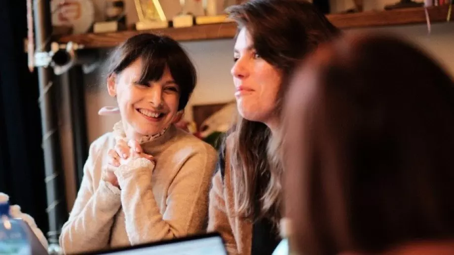 Спектакълът "Мамо?" на Яна Титова - за различните гледни точки на майчинството 