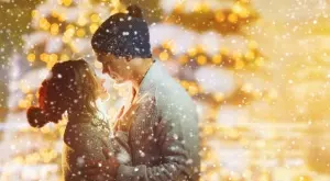 Песен след песен: Музикалният пазар е завладян от Коледа