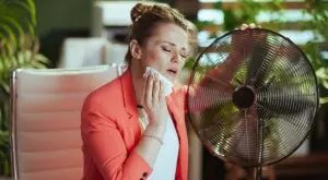 Проучване: Студената вода облекчава менопаузата